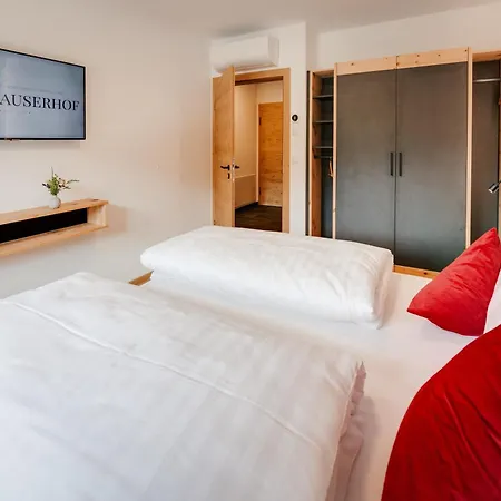 Edenhauserhof * Neu Gotzens