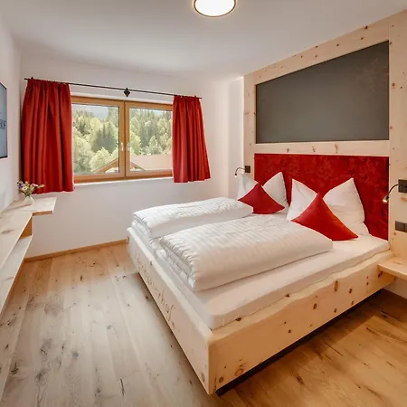 Nocleg ze śniadaniem Edenhauserhof Neu Gotzens